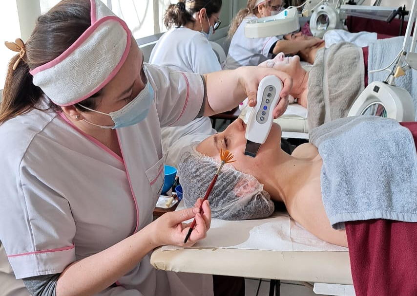 estudiar cosmetologia